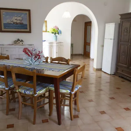 B&B Elvira 3*